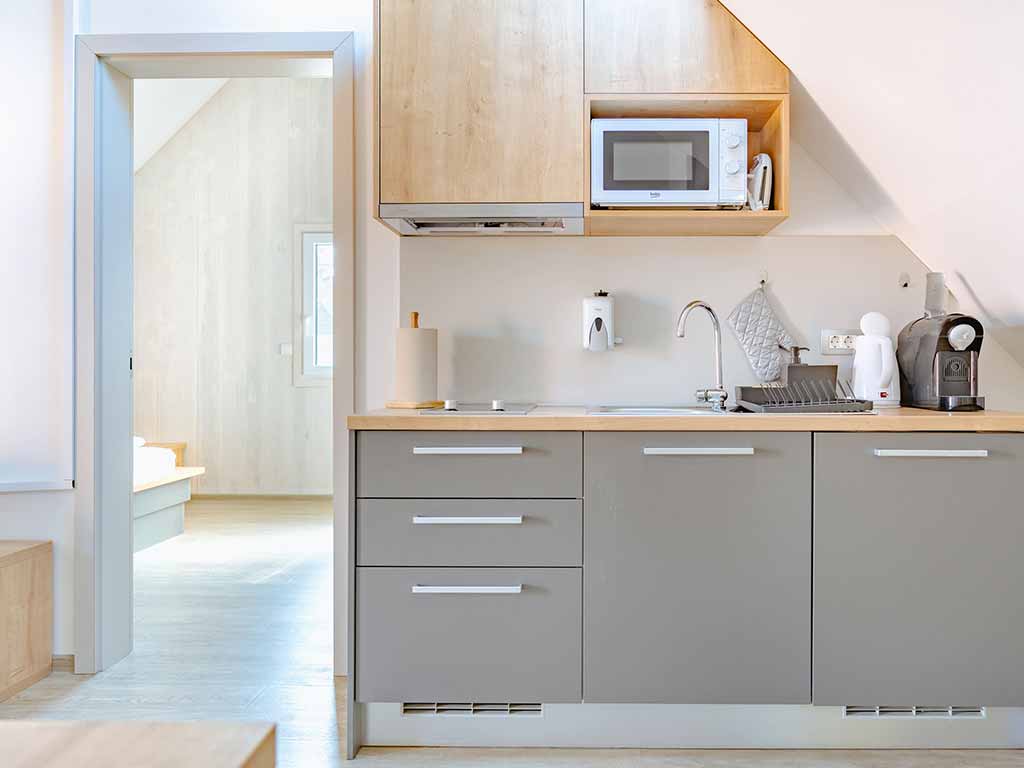 eno-sobni-apartma-z-balkonom-TR-bb-bled-3
